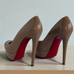Christian Louboutin - Bianca 140 Nude Patent Pumps - 37.5